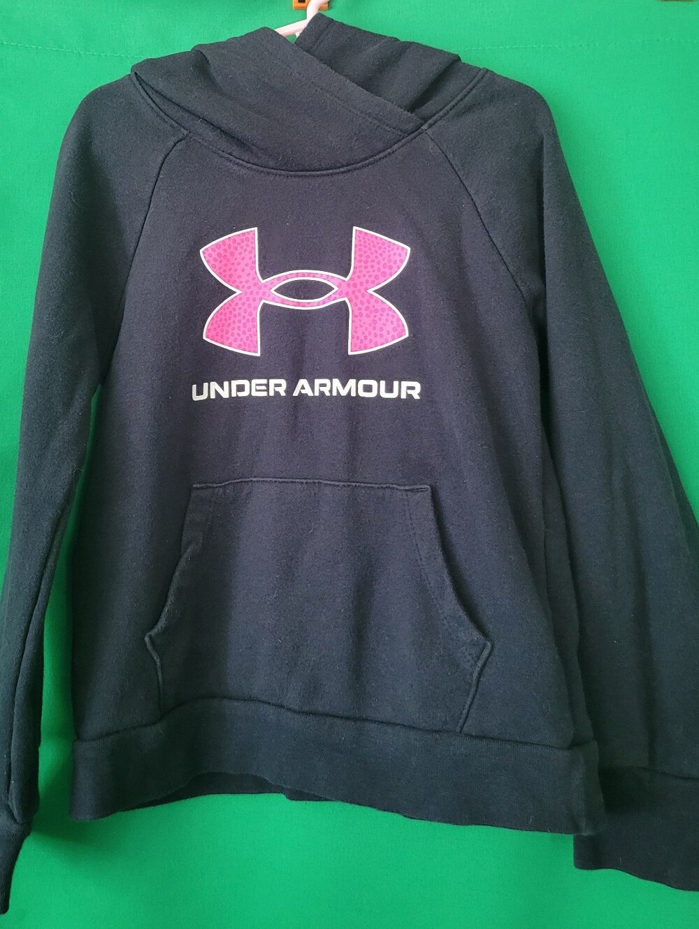 Under Armour Black Hoodie Pink Logo Loose YXS Youth XS Jacket